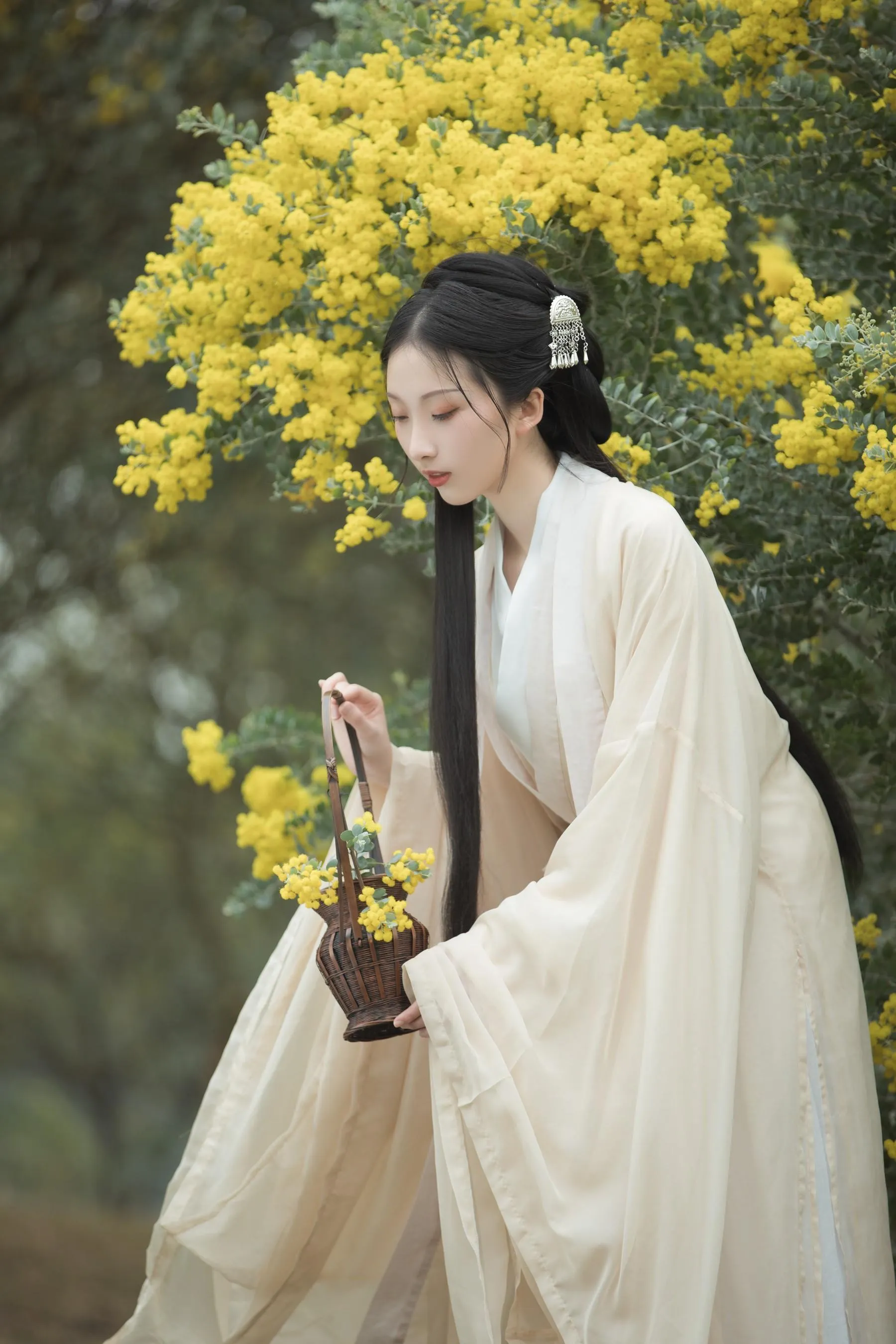 [艺图语] 2022.07.02 合欢枝 miego [22P]插图3